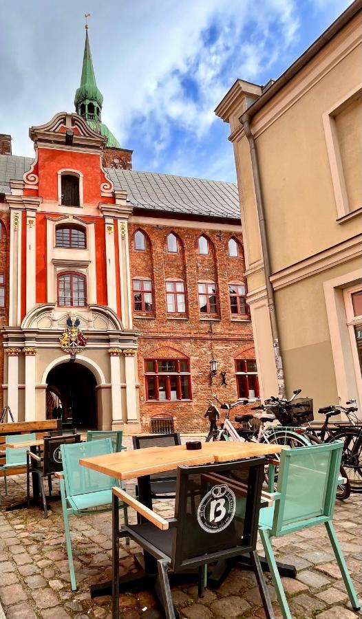 שטראלסונד Pension Altstadt Moench In Top Lage Preis Inclusive 5 Prozent Bettensteuer Und Fruehstueck מראה חיצוני תמונה